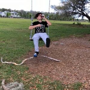 Meet your Posher, Tyler